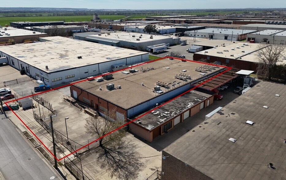 More Photos Of 4939 Reading St, Dallas Warehouse For Sale