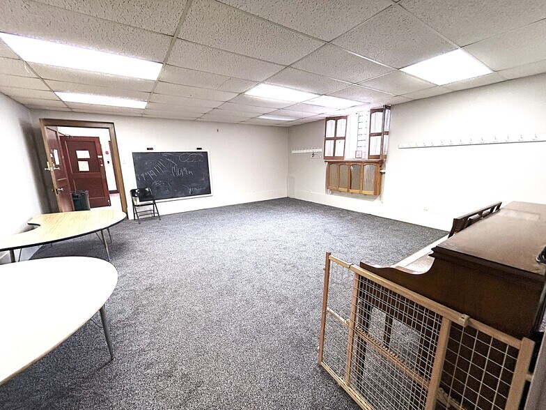 More Photos Of 1900 Oak Park Ave, Berwyn Religious Facility For Sale