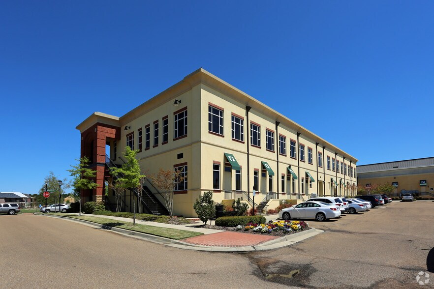 More Photos Of 201 Northlake Ave, Ridgeland General Retail For Lease