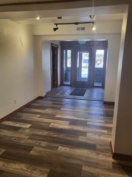 More Photos Of 720 W US Highway 24, Woodland Park Office Residential For Lease