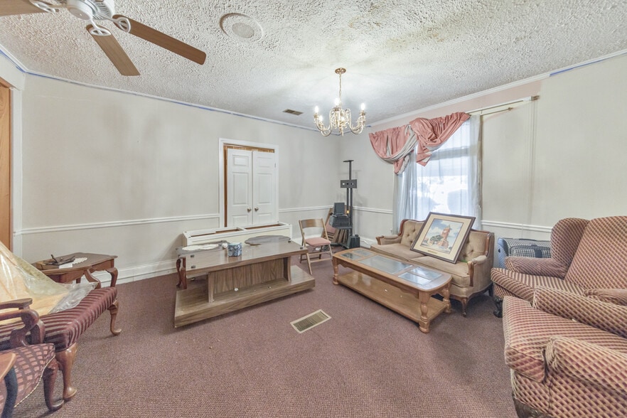 More Photos Of 1408 Canton Rd, Marietta Funeral Home For Sale