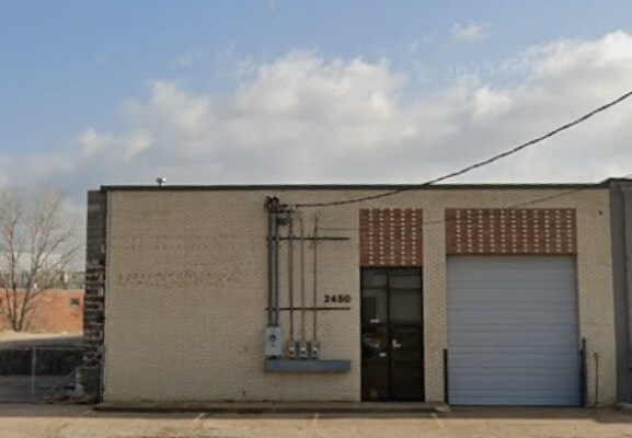 Primary Photo Of 2450 Irving Blvd, Dallas Warehouse For Lease
