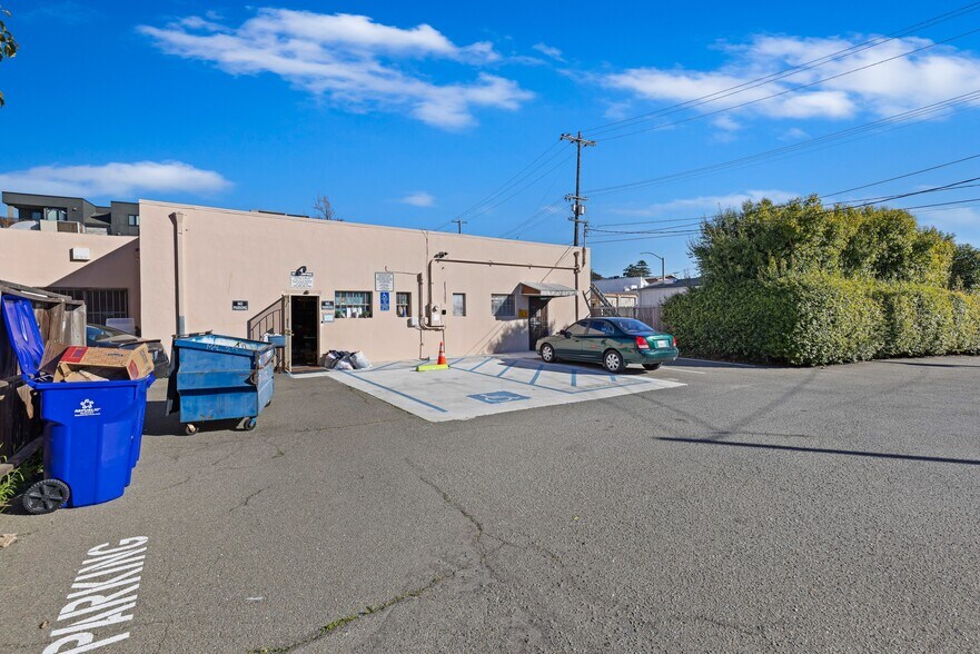 More Photos Of 10311-10317 San Pablo, El Cerrito Storefront For Sale