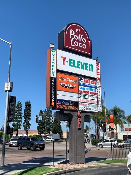 More Photos Of 4505-4509 E Slauson Ave, Maywood General Retail For Lease