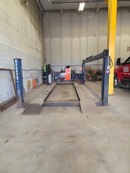 More Photos Of 3880 S Baldwin Rd, Lake Orion Industrial For Sale