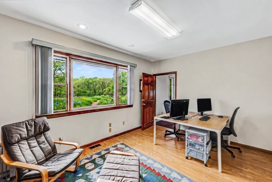 More Photos Of 15924 PA-407 Sr, Fleetville Office For Sale