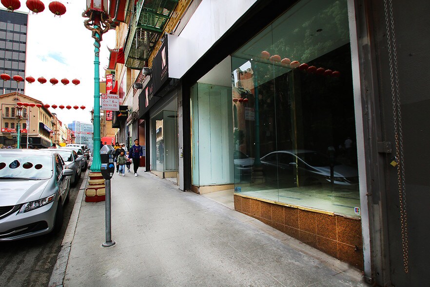 More Photos Of 601-625 Grant Ave, San Francisco Storefront Retail Office For Lease