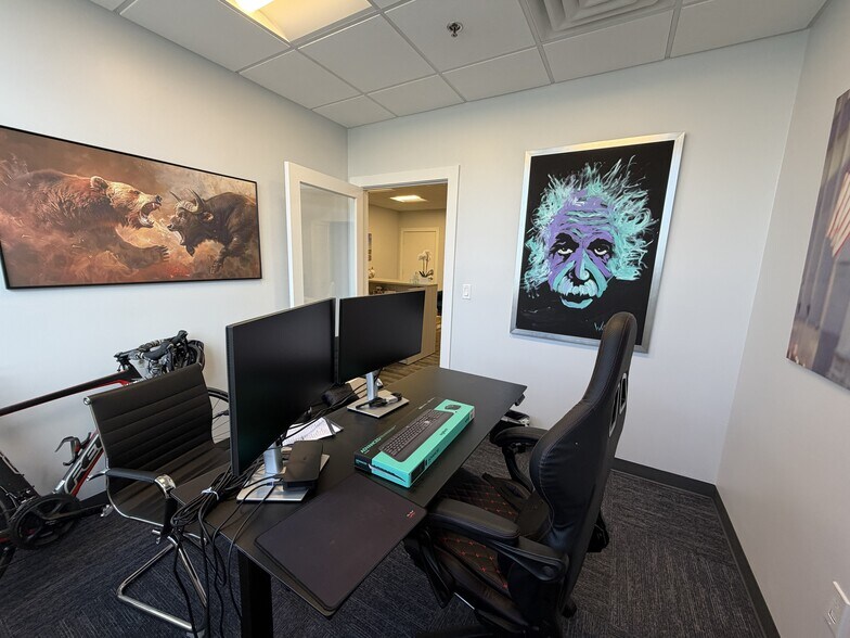 More Photos Of 2455 E Sunrise Blvd, Fort Lauderdale Loft Creative Space For Sale
