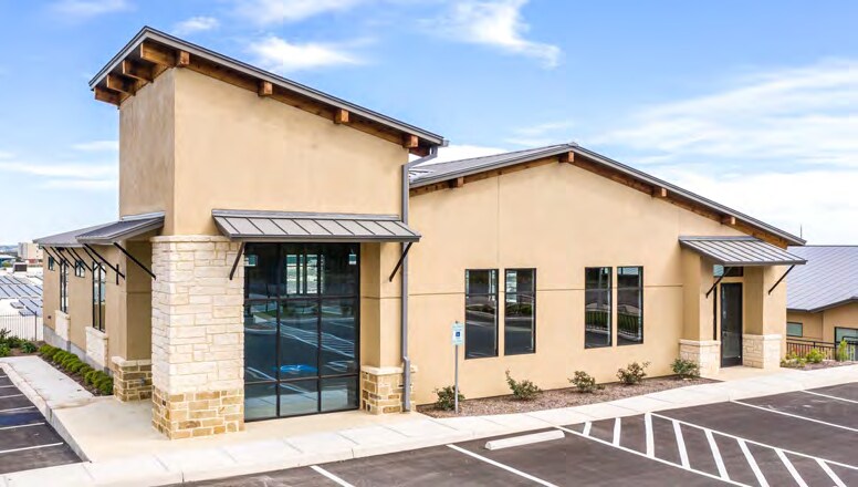 More Photos Of Market Ridge, San Antonio General Retail For Sale