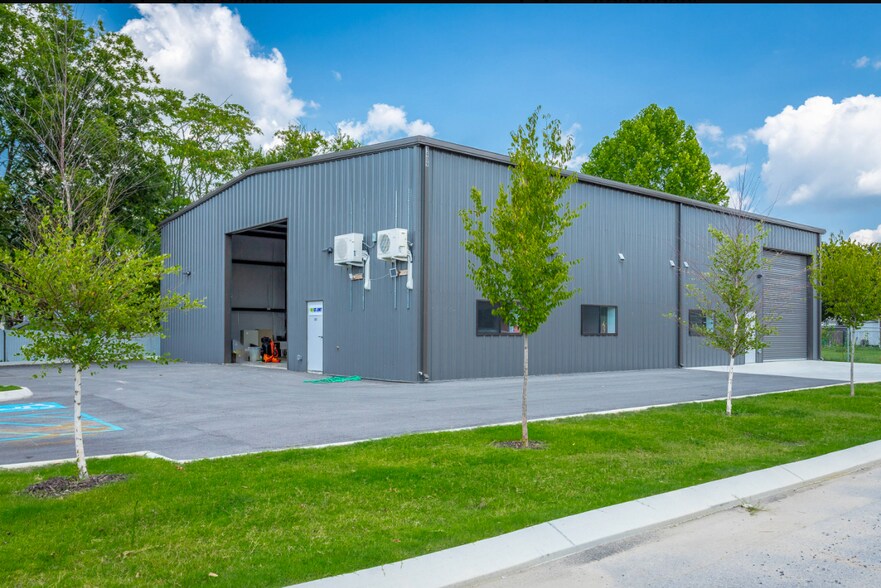 More Photos Of 1409 E 51st St, Chattanooga Warehouse For Lease