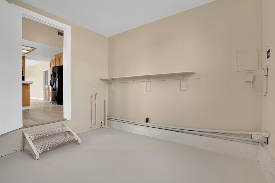 More Photos Of 21549 E River Rd, Escalon Land For Sale