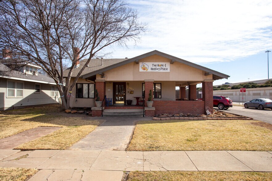 More Photos Of 1721 S Tyler St, Amarillo Office For Sale