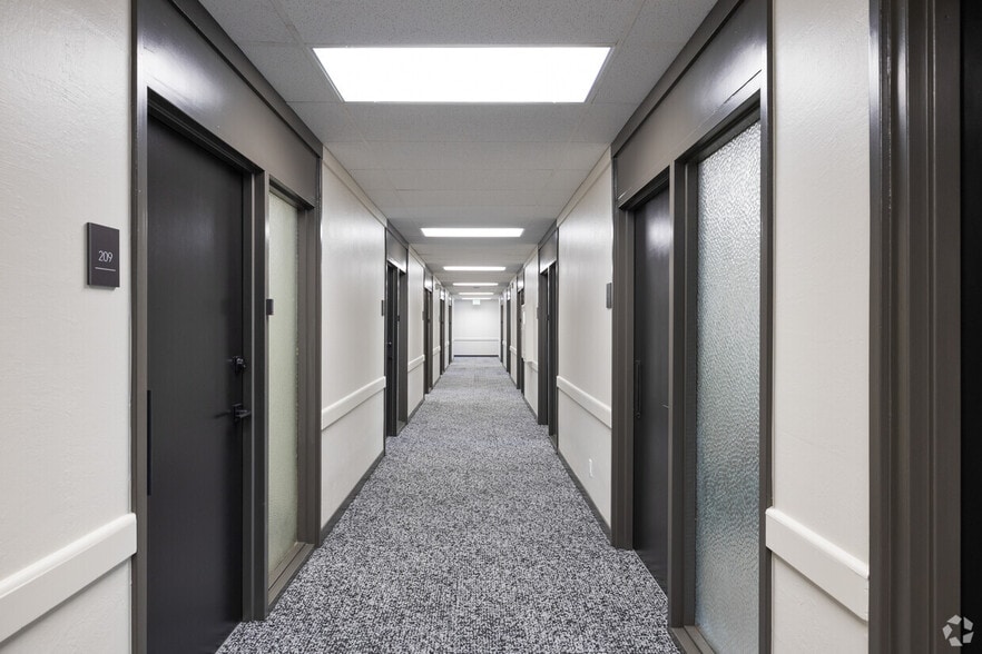 More Photos Of 1760 Solano Ave, Berkeley Office For Lease