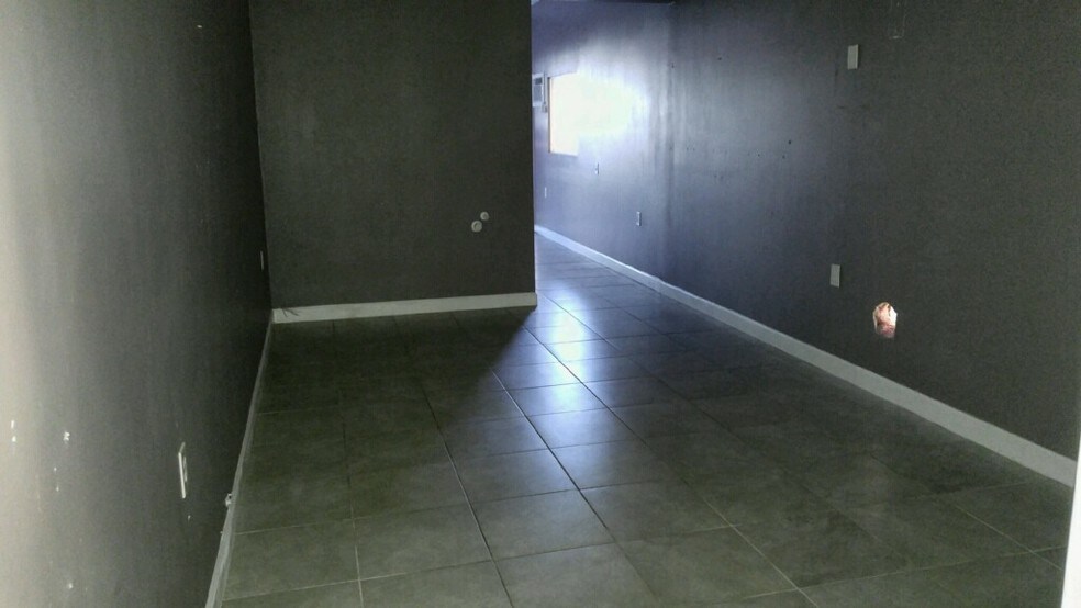 More Photos Of 1424 Hamlin Ave, Saint Cloud Unknown For Lease