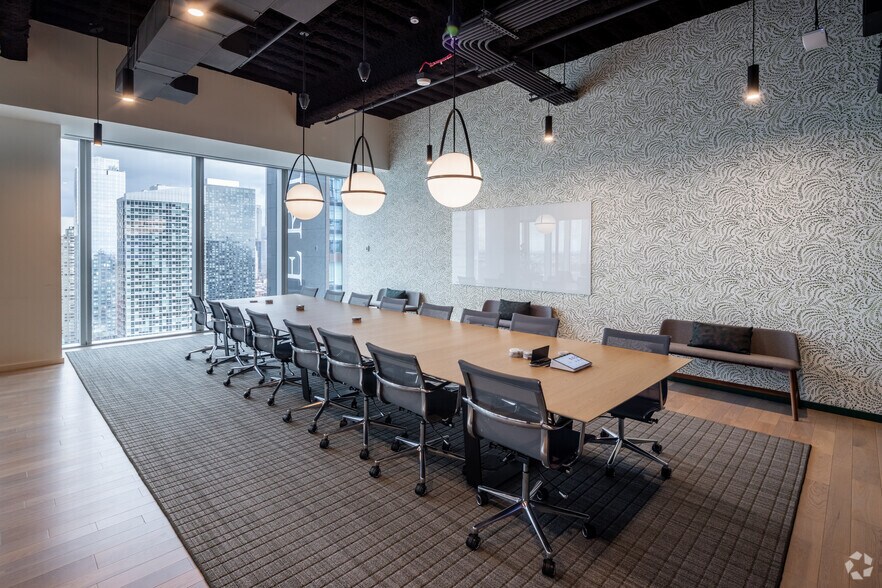 Photo of 24th Floor Ste 