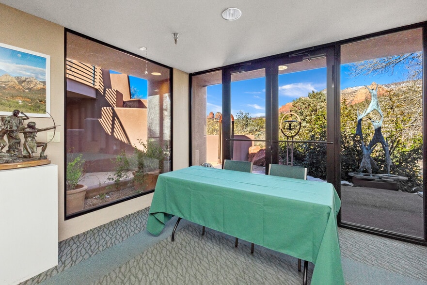 More Photos Of 333 Schnebly Hill Rd, Sedona Religious Facility For Sale