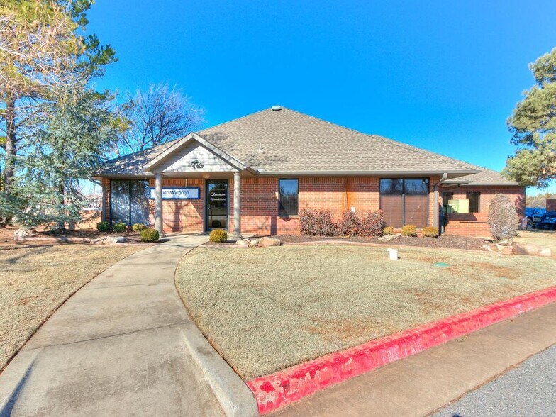 More Photos Of 1220 S Santa Fe Ave, Edmond Medical For Lease