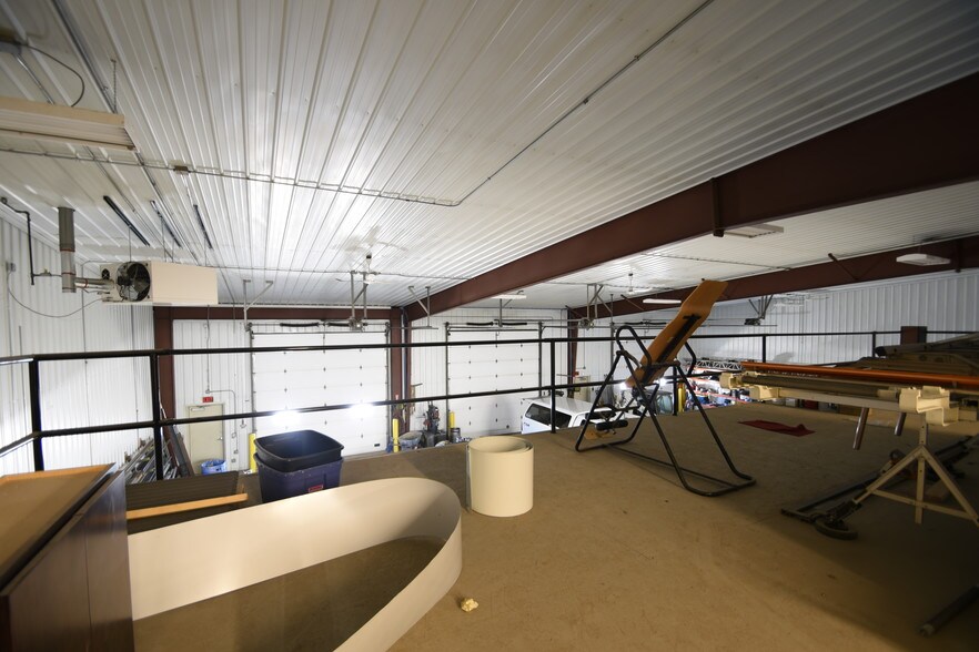 More Photos Of 4151 38th St S, Fargo Flex For Lease