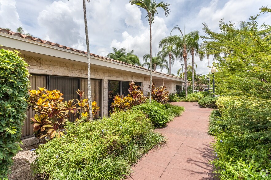 More Photos Of 7315 SW 87th Ave, Miami Office For Lease