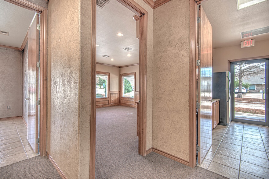 More Photos Of 2566 Blue Meadow Dr, Temple Office Residential For Lease