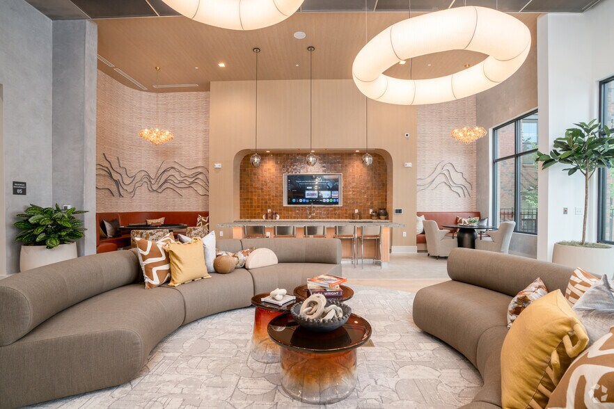 More Photos Of 3558 Elm St, Atlanta Apartments For Lease