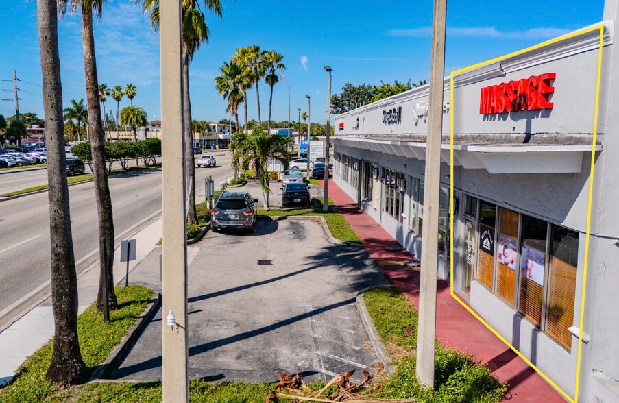 Primary Photo Of 16391 NE 11th Ave, North Miami Beach Freestanding For Lease