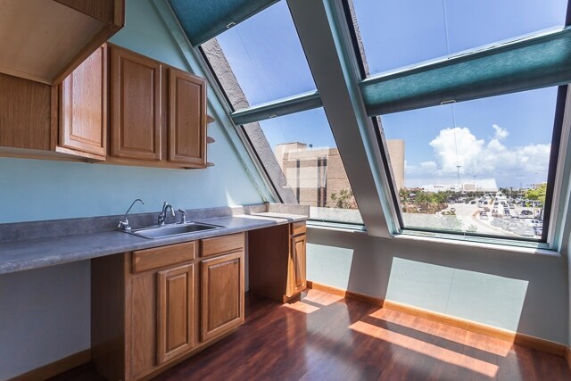 More Photos Of 2151 E Commercial Blvd, Fort Lauderdale Medical For Lease