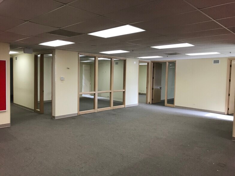 More Photos Of 28457 Ballard Dr, Lake Forest Light Manufacturing For Lease