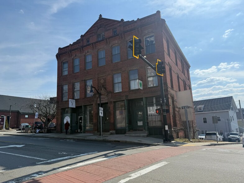 Primary Photo Of 170 Main St, Spencer Office For Sale