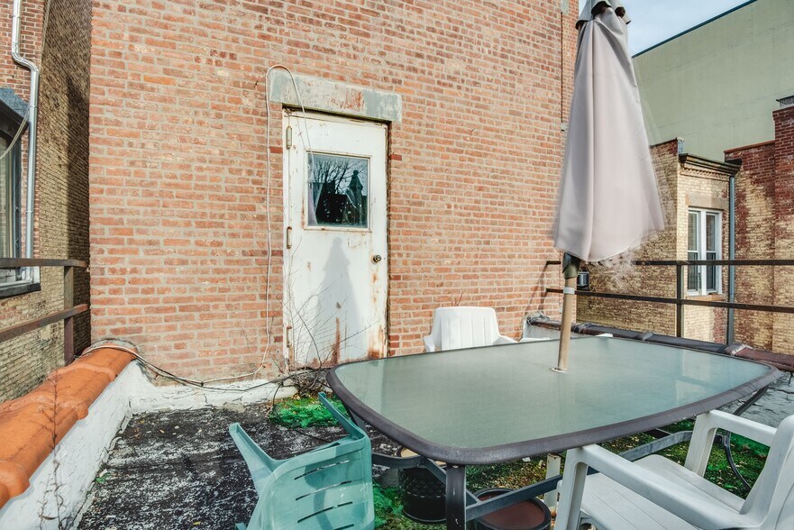 More Photos Of 324 Park Pl, Brooklyn Apartments For Sale