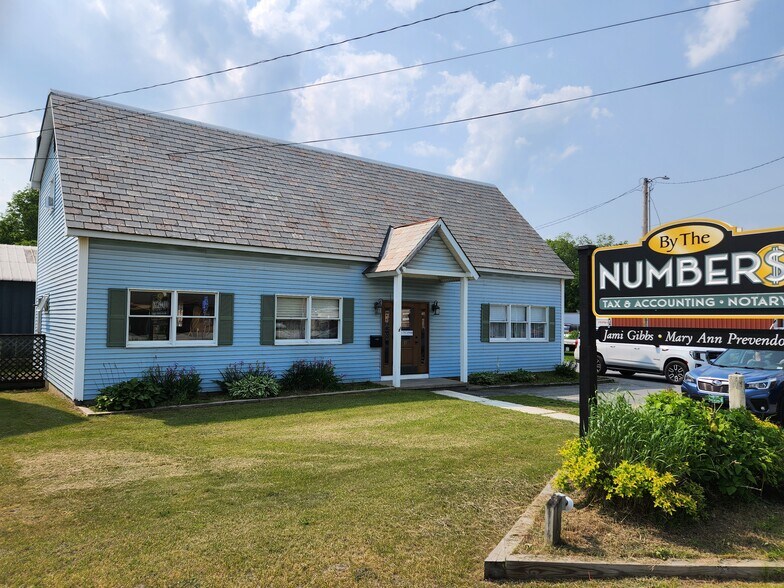 More Photos Of 53 -55 Rte 30 N, Castleton Flex For Sale