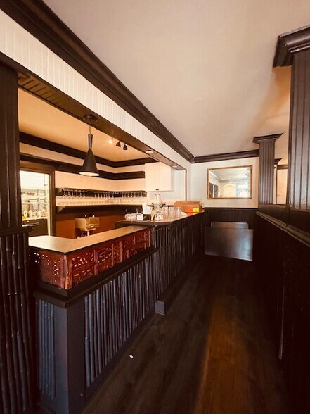 More Photos Of 1131 N Atlantic Ave, Southport General Retail For Sale