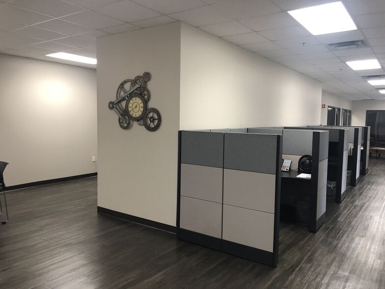 More Photos Of 4601 Lewis Rd, Stone Mountain Distribution For Lease