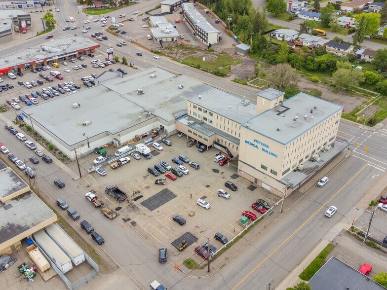 Primary Photo Of 1669 Victoria St, Prince George Medical For Sale