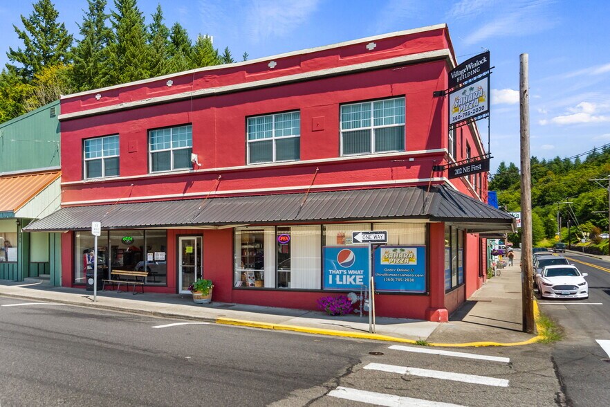 Primary Photo Of 202 NE 1st, Winlock Storefront Retail Office For Sale