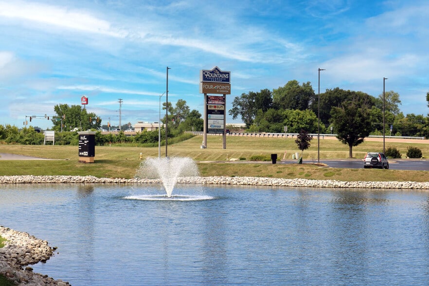 More Photos Of 327 Fountains Pky, Fairview Heights Hotel For Sale