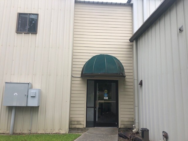 More Photos Of 1385 John Small Ave, Washington Medical For Lease