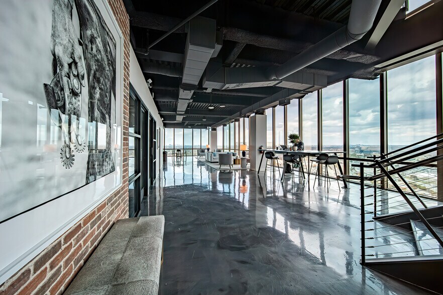 More Photos Of 8350 N Central Expy, Dallas Coworking Space