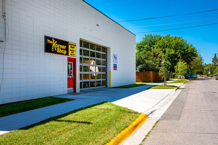 More Photos Of 1212 S Main St, Kalispell Auto Dealership For Sale
