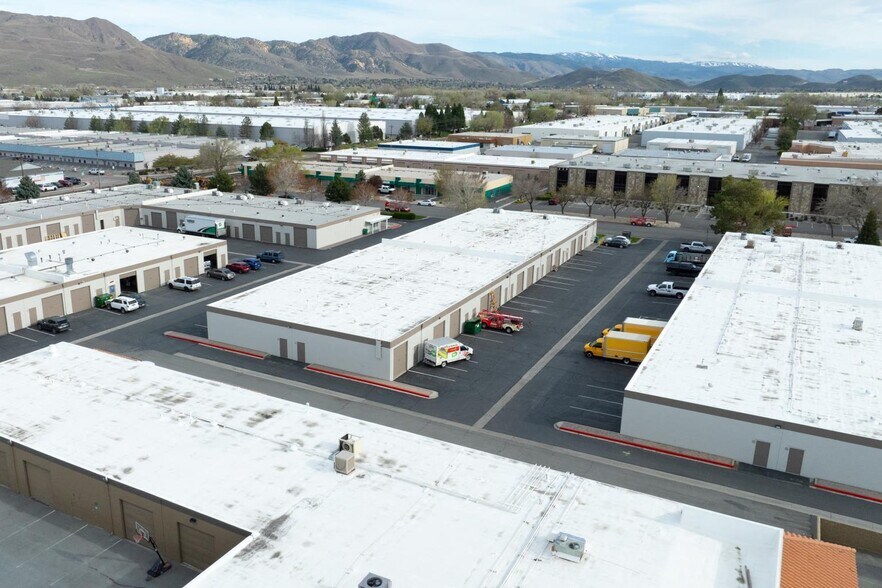 More Photos Of 240 Freeport Blvd, Sparks Light Manufacturing For Lease