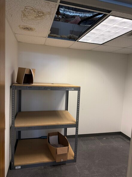 More Photos Of 4200 Church St, Sanford Warehouse For Lease