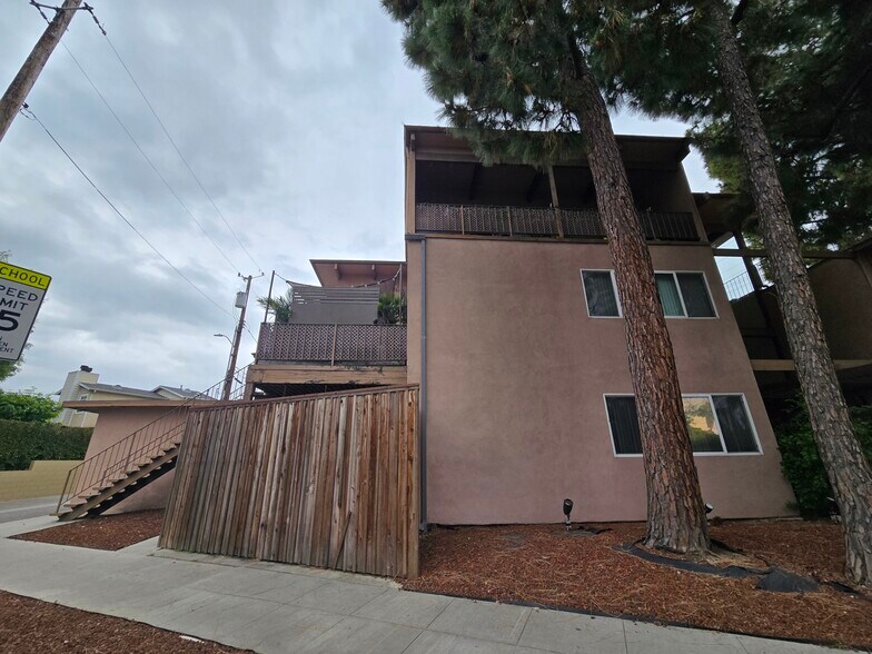 More Photos Of 3650 W Clark Ave, Burbank Multifamily For Sale
