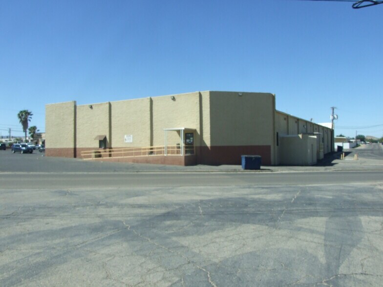 More Photos Of 2701 E Andy Devine Ave, Kingman Office For Sale