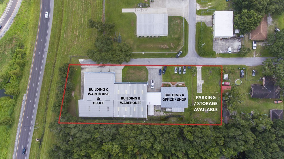 More Photos Of 2828 States St, Lakeland Warehouse For Lease