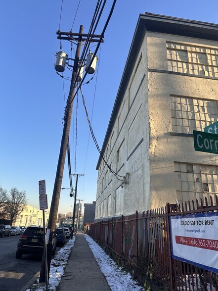 More Photos Of 26 Cornelison Ave, Jersey City Manufacturing For Lease