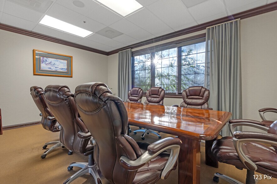 More Photos Of 41412 N Route 83, Antioch Office For Sale