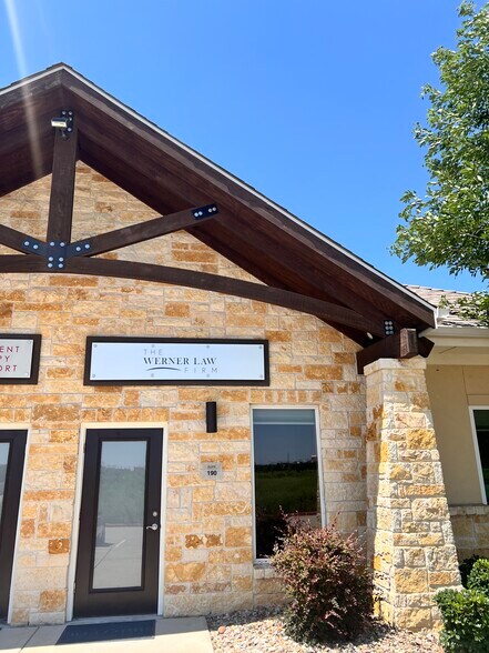 More Photos Of 4645 Wyndham Ln, Frisco Office For Lease