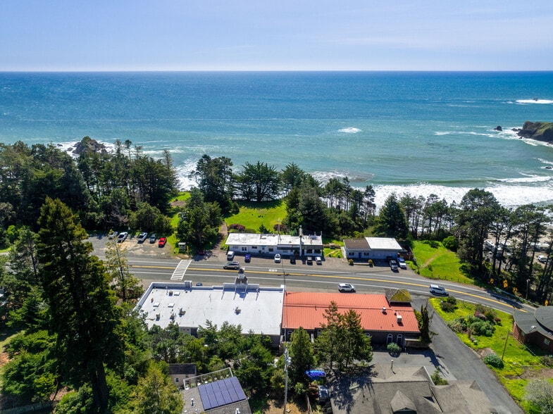 More Photos Of 35507 S Highway 1, Gualala Storefront Retail Office For Sale