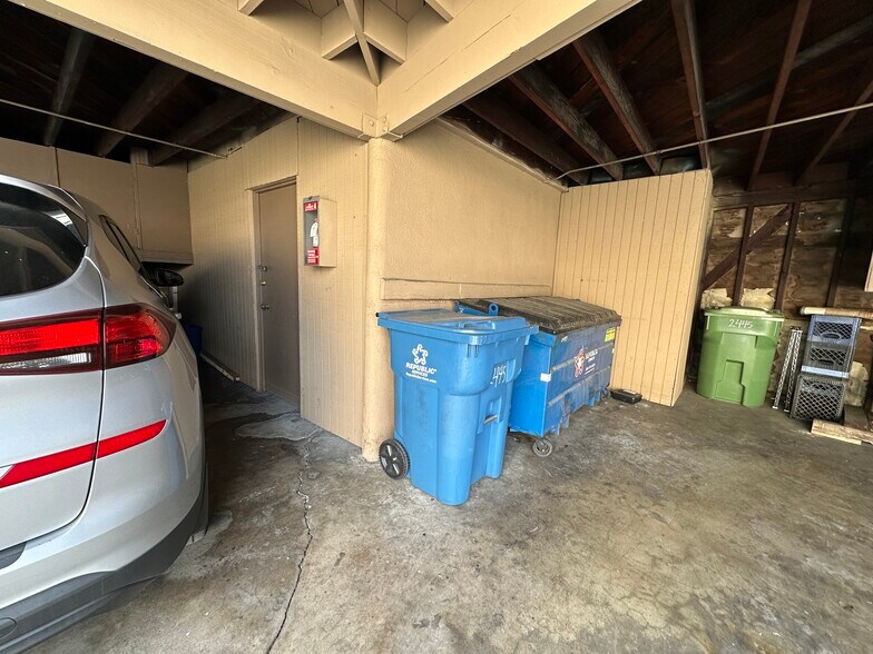 More Photos Of 2445 Winthrop Dr, Alhambra Apartments For Sale
