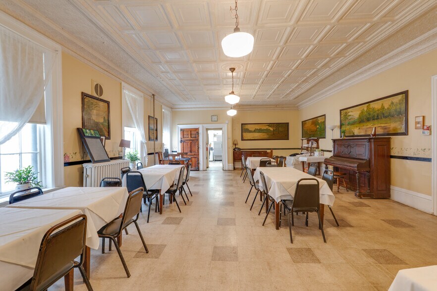 More Photos Of 7304 E Main St, Lima Hotel For Sale